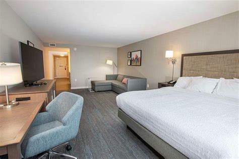 kenwood suites.
